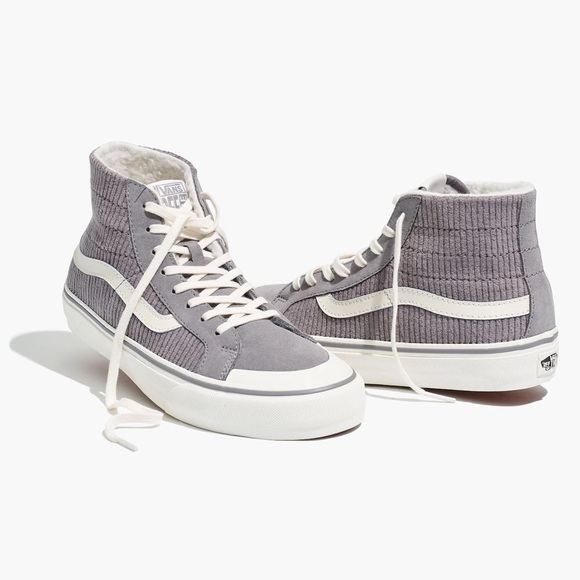 Vans Shoes - Women/ Men’s Vans Decon High-Top Sneakers| Corduroy & Sherpa| W: 6 | M: 4.5